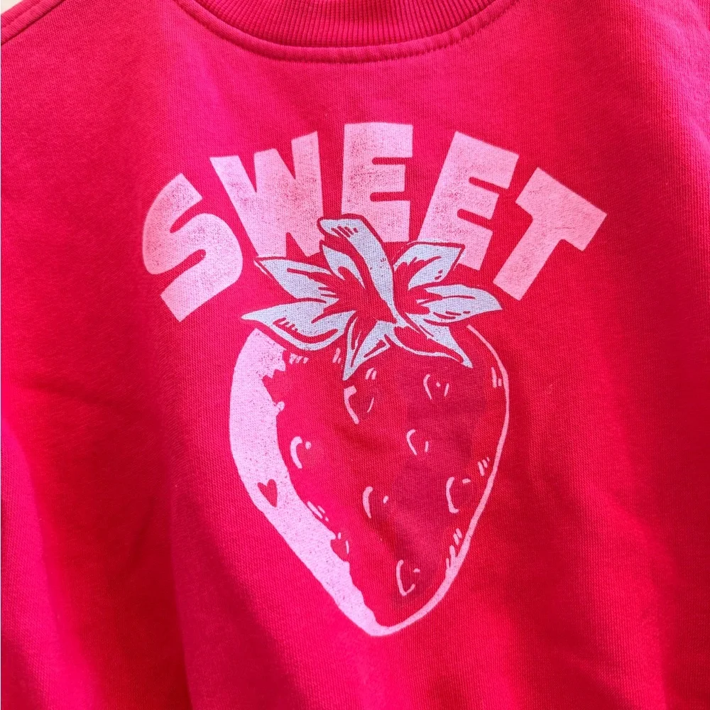 Old Navy Kids Red Strawberry Sweatshirt girls size 5/XS - Picture 3 of 4